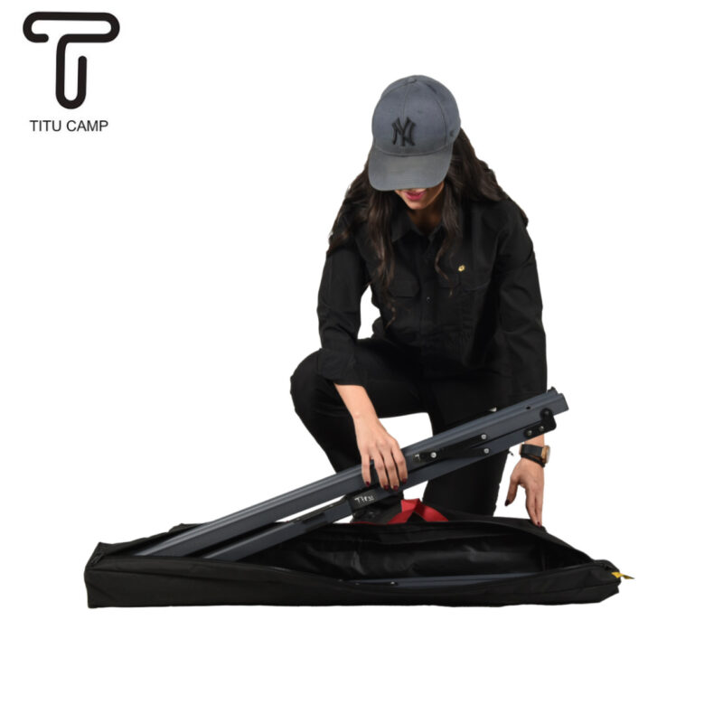 میز آلومینیومی مسافرتی OUTDOOR 4/6 با ابعاد ۱۰۰ در ۷۵ سانتی‌متر