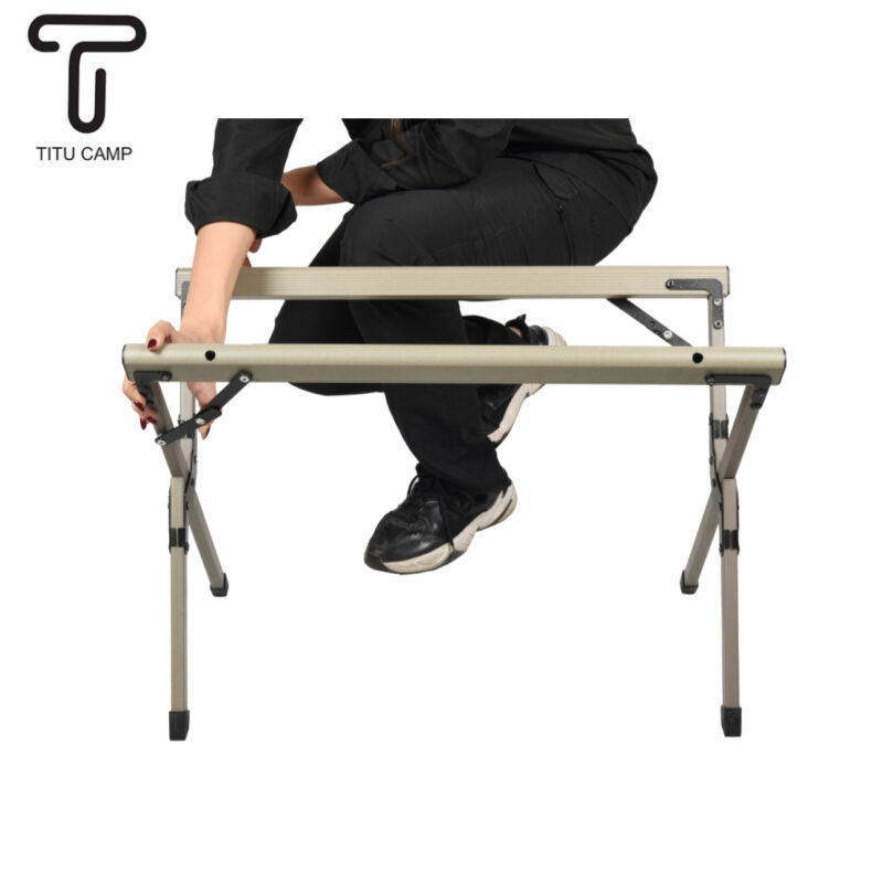 میز سفری کوچک OUTDOOR mini با ابعاد ۶۵ در ۴۰ سانتی‌متر