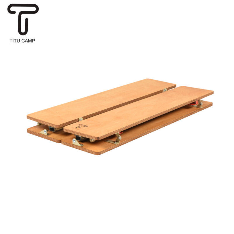 میز چوبی مسافرتی COMFY با ابعاد ۷۵ در ۷۰ سانتی‌متر
